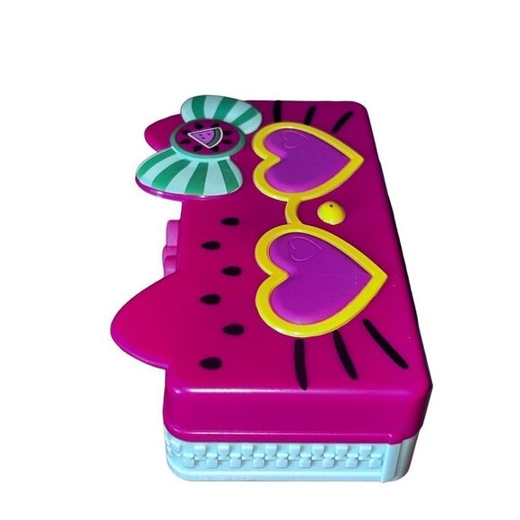 Hello Kitty Sanrio Collectible Pencil Case Play Set Beach Party 3D Carry Case - Picture 4 of 10